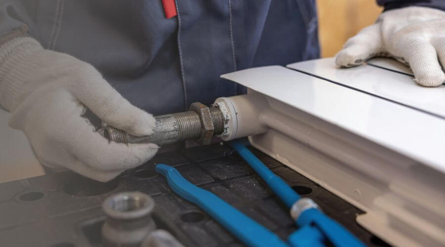 Expert burst pipe repair services in Karnak, IL